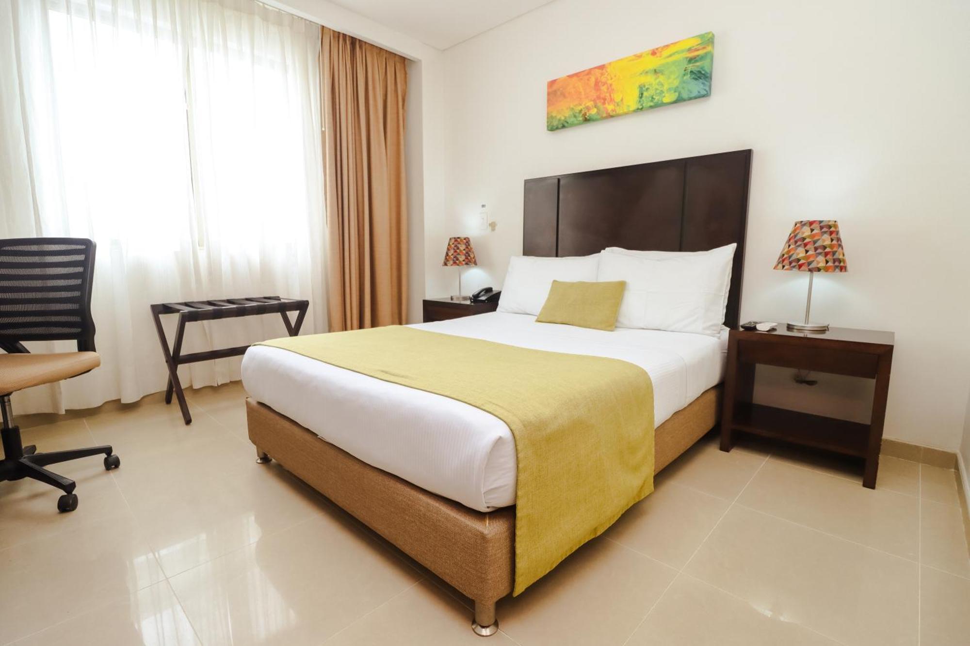 Hotel Millenium บารังกาแบร์เมฮา ภายนอก รูปภาพ