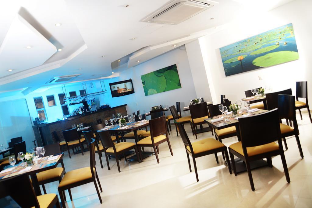 Hotel Millenium บารังกาแบร์เมฮา ภายนอก รูปภาพ